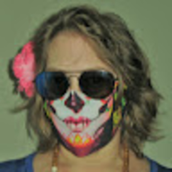 Meet your Posher, Heather - Picture 1 of 1